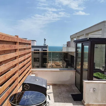 Apartment Sasu Sea Terrace
